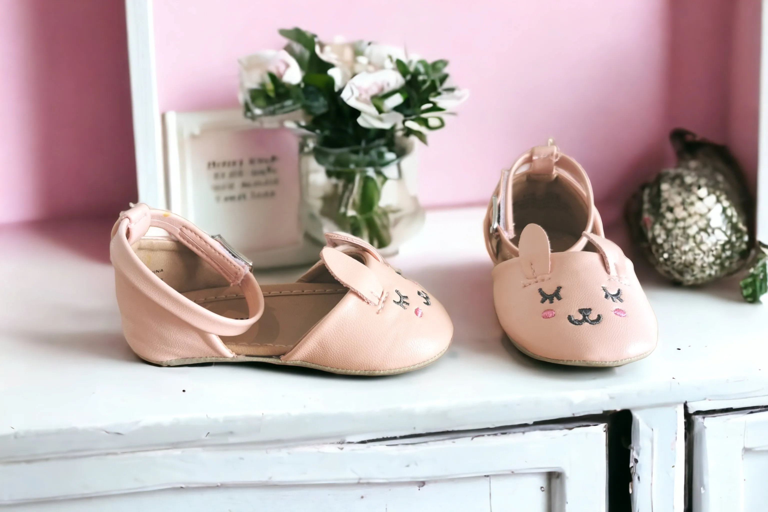 BABY GIRL SIZE 6/12 MONTHS - OLD NAVY, Light Pink Bunny Flats EUC B12