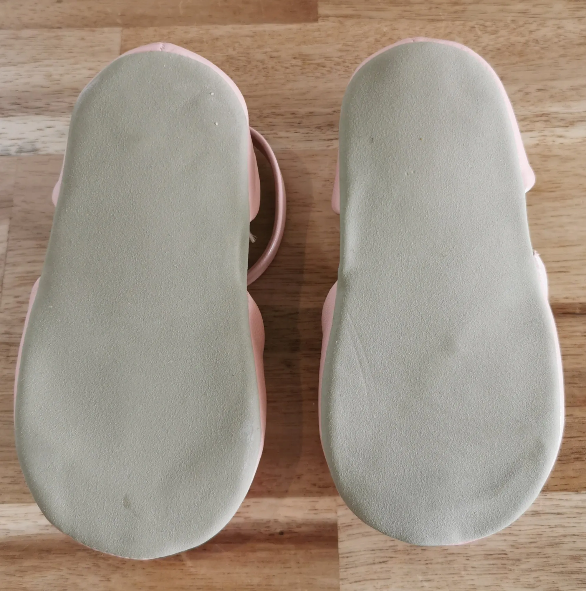 BABY GIRL SIZE 6/12 MONTHS - OLD NAVY, Light Pink Bunny Flats EUC B12