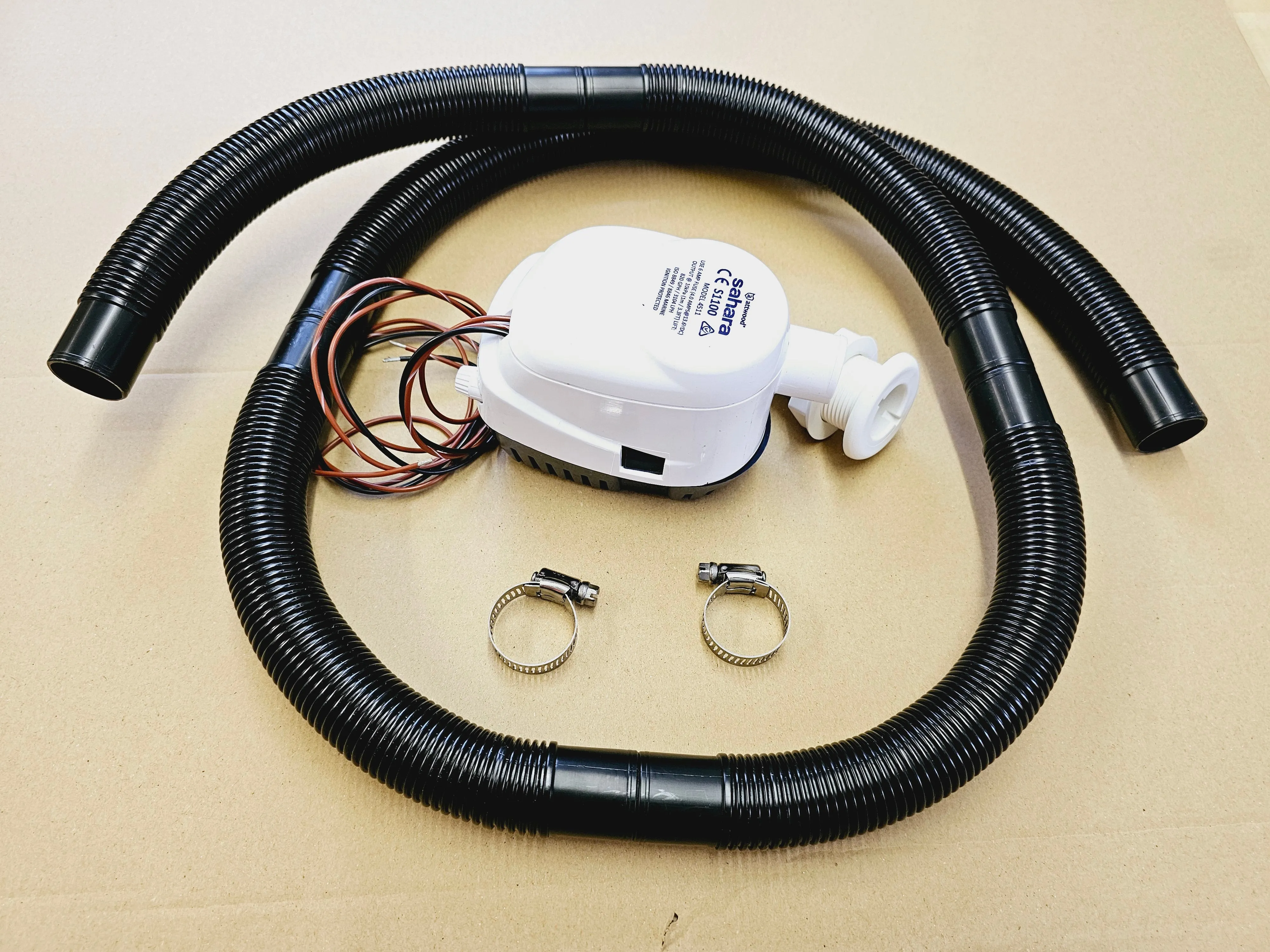 Bilge Pump ATTWOOD SAHARA  Automatic 12v 1100GPH & Hose Kit Outboard Boat Rib