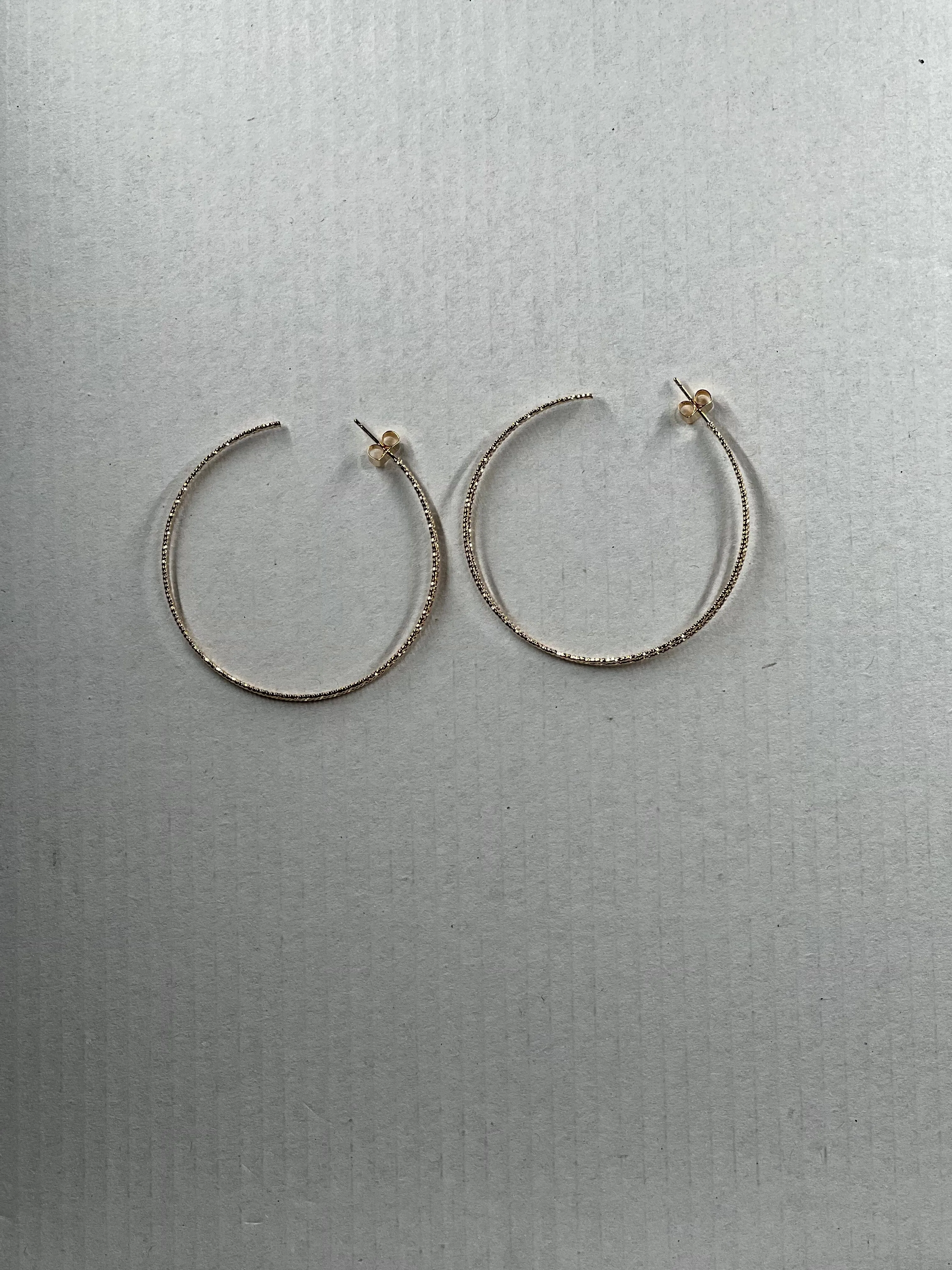 Dual gold hoop