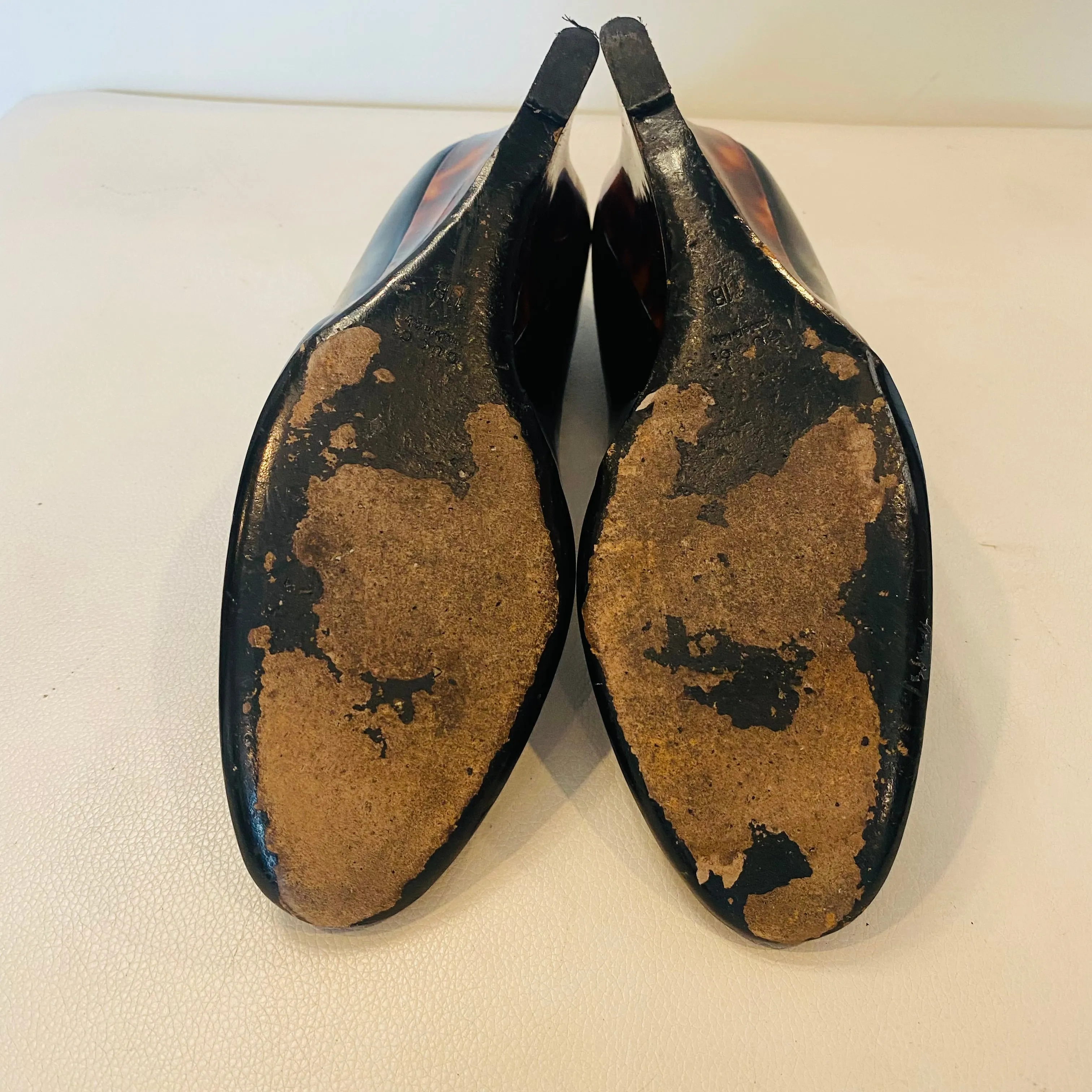 GUCCI Velvet Pumps Gray Size 6.5