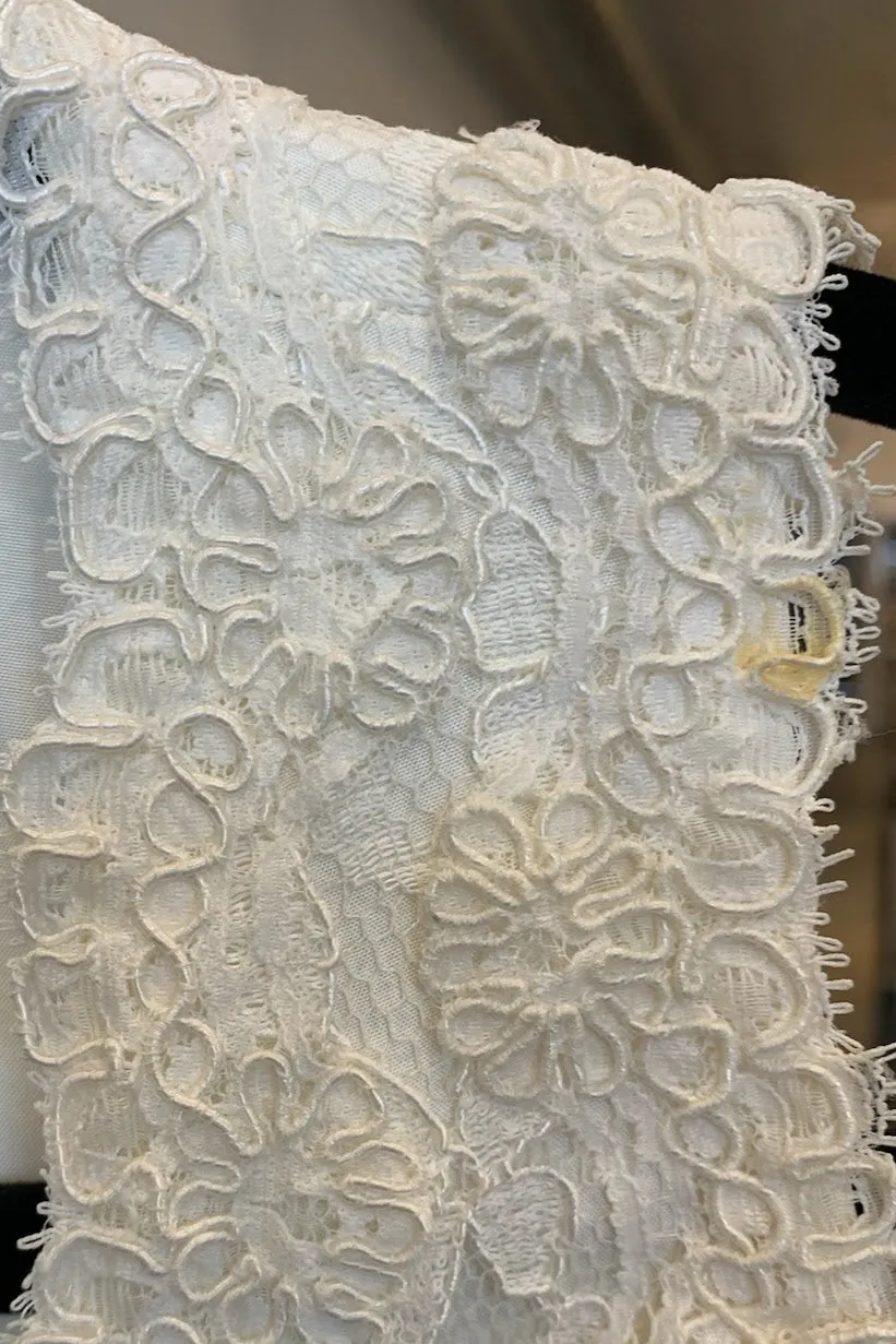 Lace Tuxedo Vest Suit