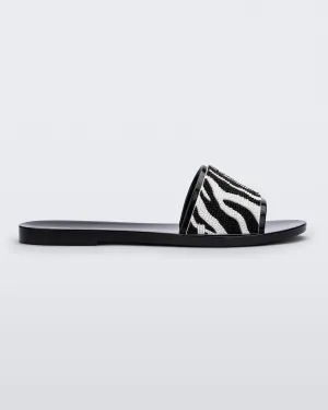 Melissa Savage Slide Black/white