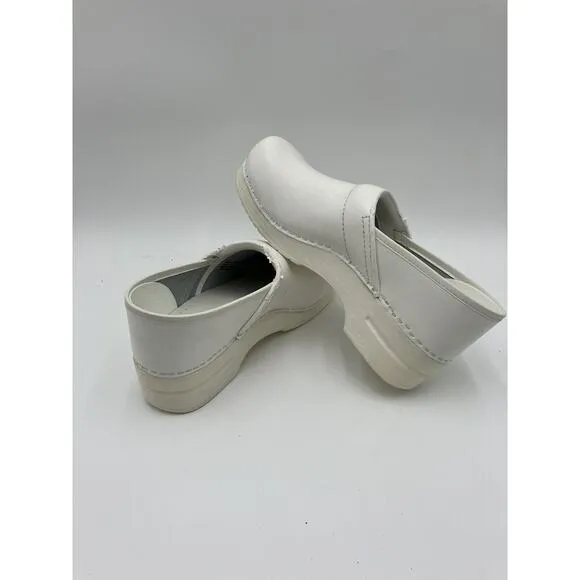 NWD Dansko Professional Box Women's Clog White EU Size 42 (US 11.5-12)