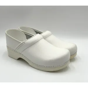 NWD Dansko Professional Box Women's Clog White EU Size 42 (US 11.5-12)