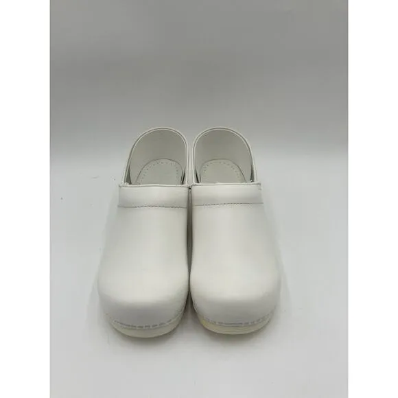 NWD Dansko Professional Box Women's Clog White EU Size 42 (US 11.5-12)