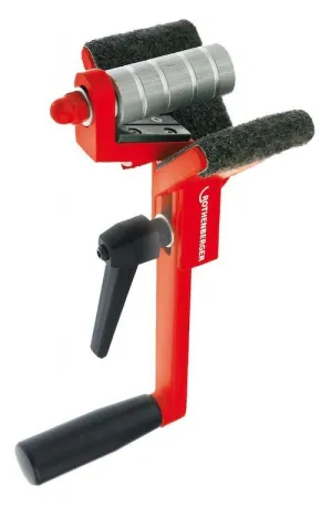 Plastic pipe chamfering tool