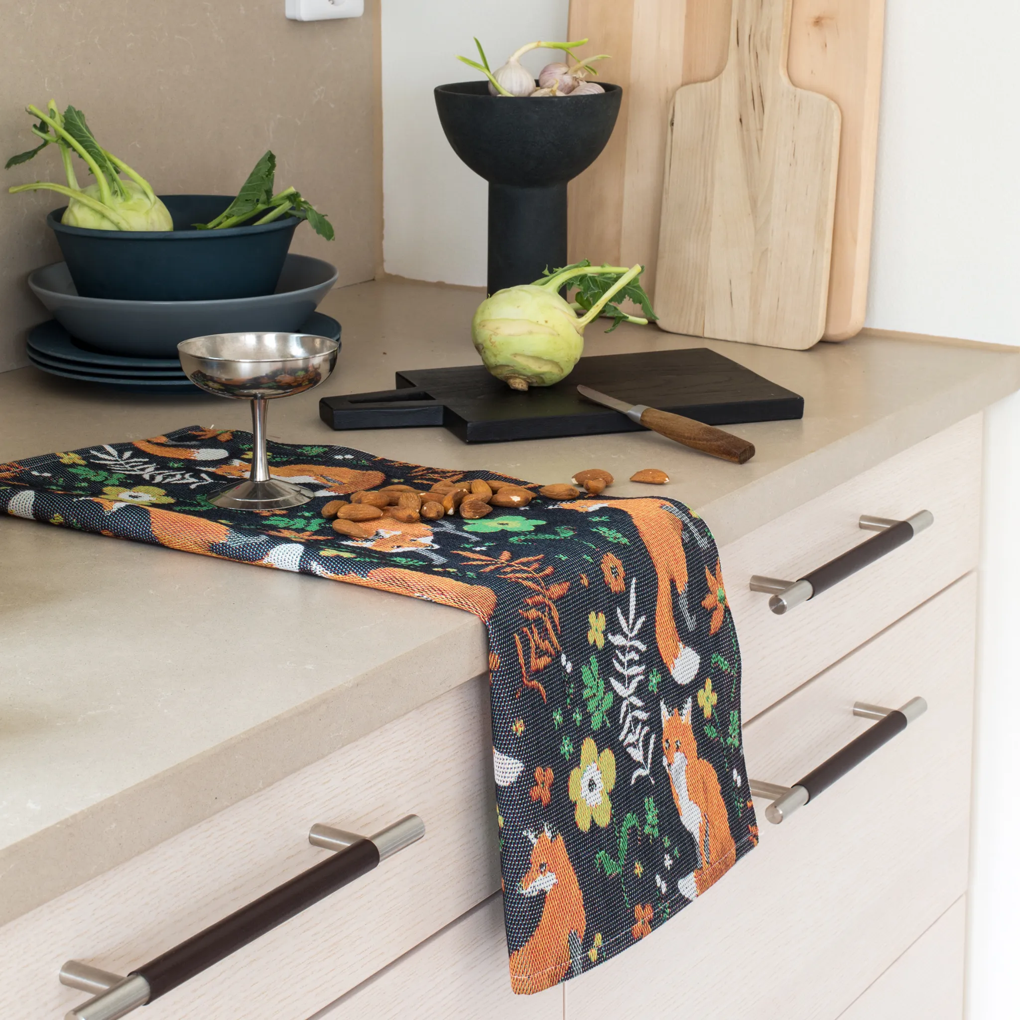 Ravrike Towel