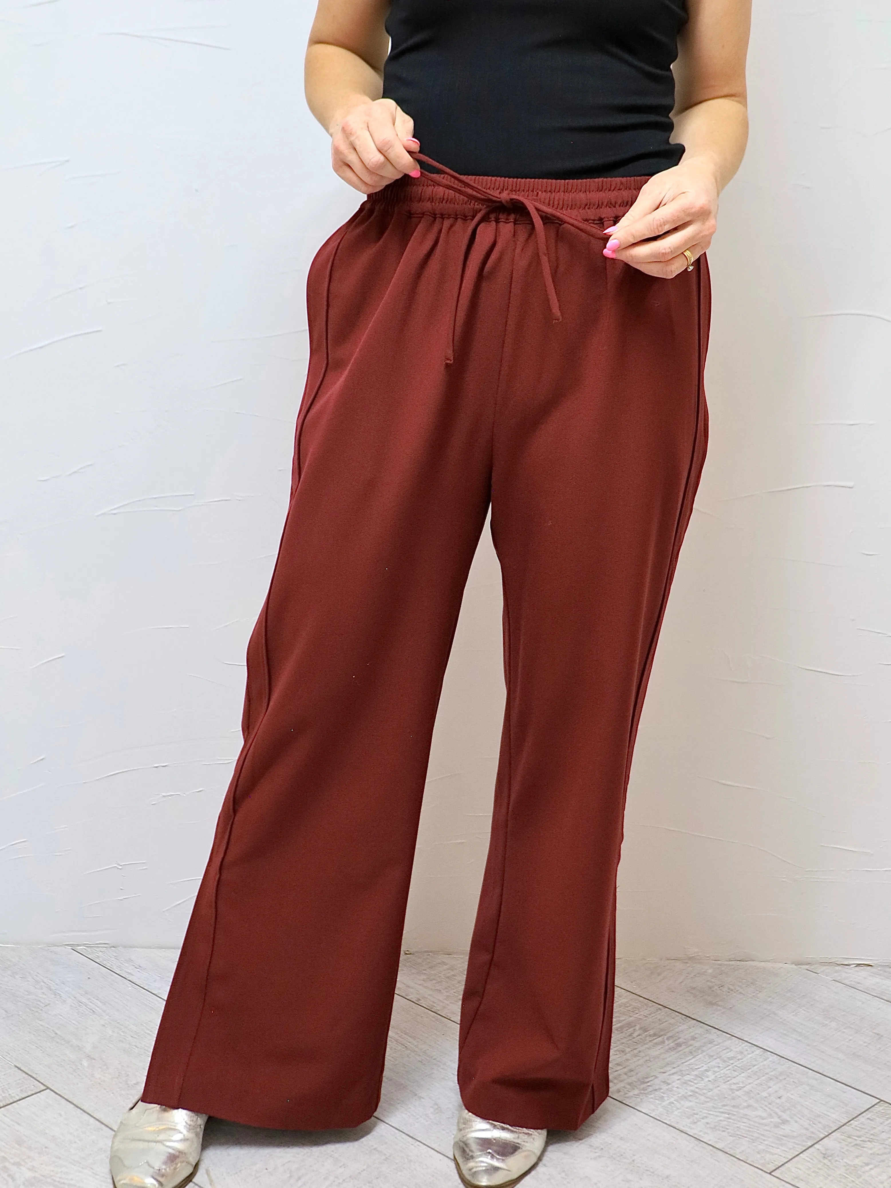 Seeing Red Woven Pant