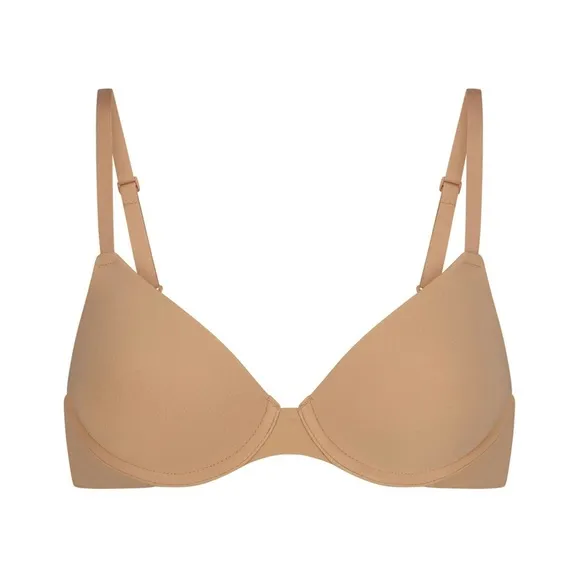 Skims fits everybody t shirt Demi bra