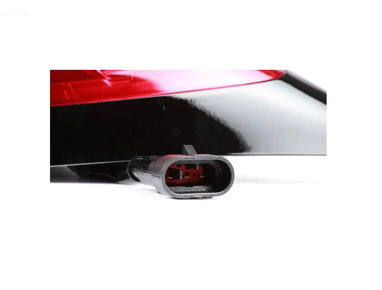 Tail Light PIAGGIO Gloss Black | Vespa GTS 125cc
