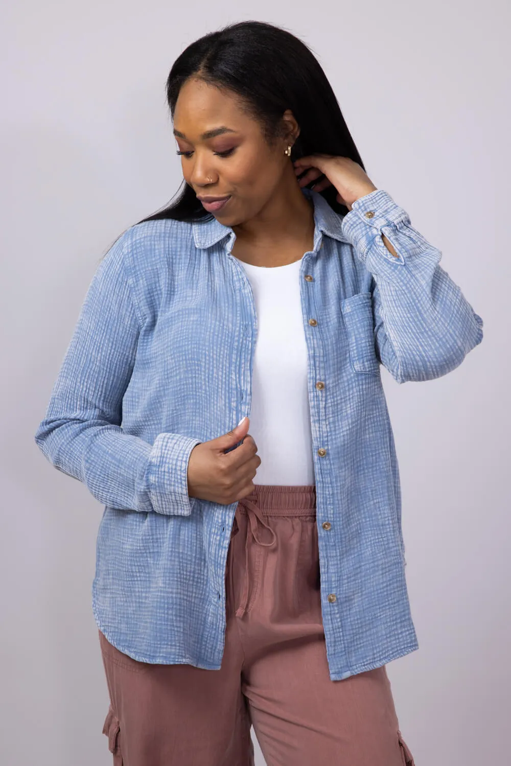 Thread & Supply Riley Button Up Shirt for Women in Blue | T1933CCGTS-INFINITYBLUE