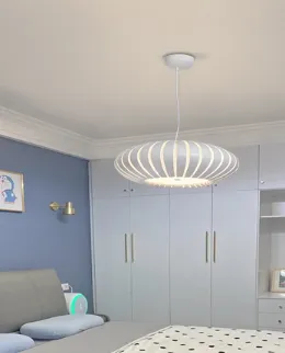 White POR Creative Pendant Light