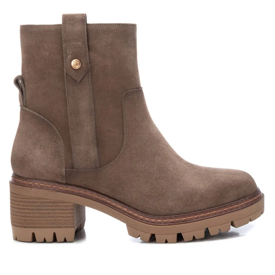 Women's Suede Booties Carmela By XTI 160967 Taupe