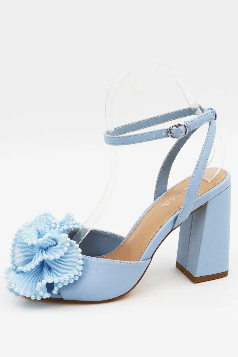 Yandi light blue block heel with petal details